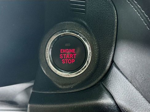 Used 2022 Subaru Outback Premium image 27