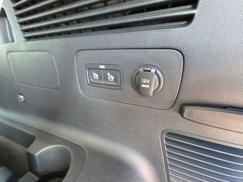 Used 2023 Kia Sorento SX image 29