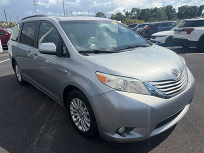 Used 2017 Toyota Sienna XLE