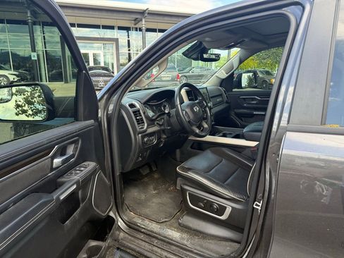 Used 2022 RAM 1500 Laramie AWD/4WD image 13
