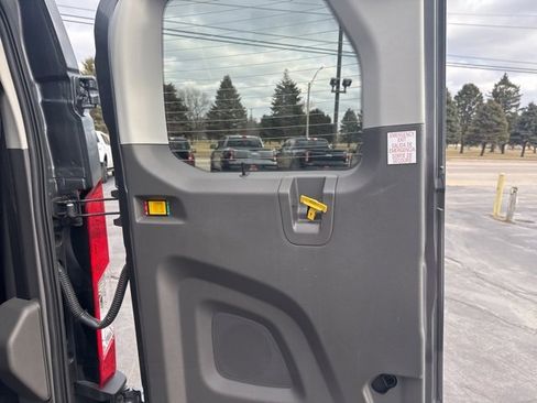 Used 2025 Ford Transit 350 XL image 11