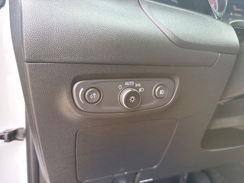 Used 2021 Buick Encore GX Preferred w/ Cold Weather Comfort Package image 22