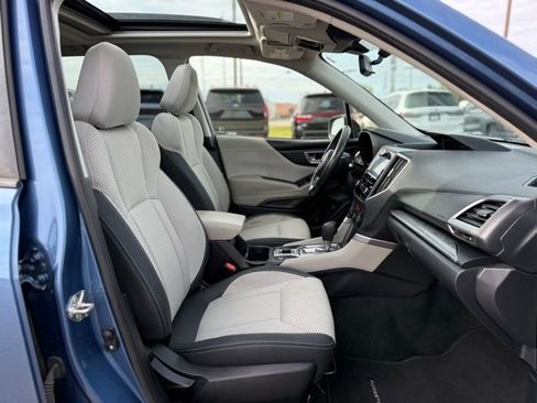 Used 2022 Subaru Forester Premium AWD/4WD image 15