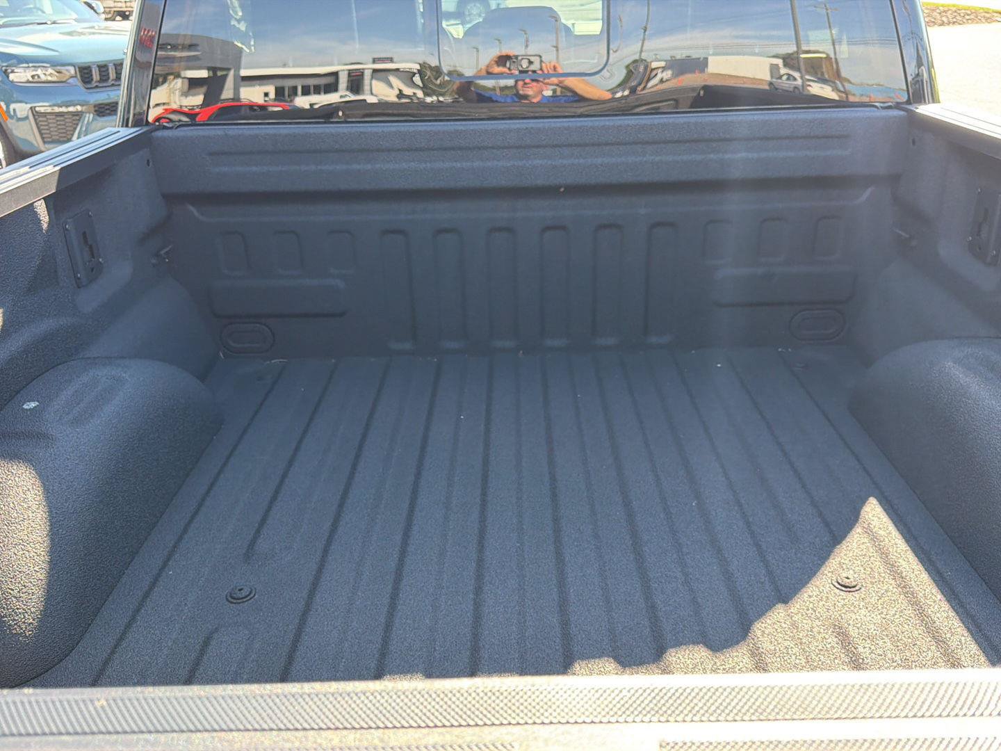 Used 2023 Ford F150 Lariat w/ Equipment Group 502A High AWD/4WD image 25