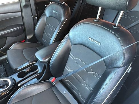 Used 2021 Kia Forte GT-Line image 21