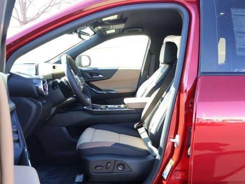 New 2026 Chevrolet Equinox ACTIV w/ Convenience Package III FWD image 14