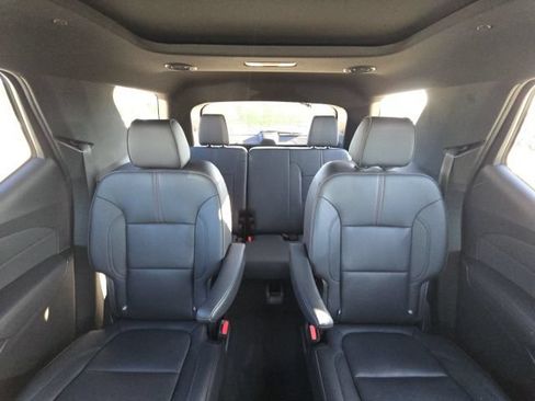 Used 2023 Chevrolet Traverse RS w/ LPO, Floor Liner Package AWD/4WD image 22