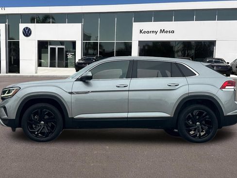 Used 2023 Volkswagen Atlas Cross Sport SEL AWD/4WD image 7