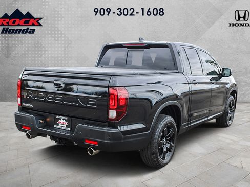 Certified 2025 Honda Ridgeline Black Edition image 6
