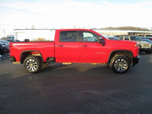 Certified 2023 Chevrolet Silverado 2500 Custom w/ Custom Value Package image 4