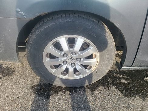 Used 2010 Honda Odyssey EX-L image 8