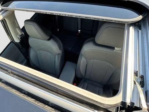 Certified 2025 Subaru Crosstrek 2.5i Limited w/ Crosstrek Mirror Package image 30