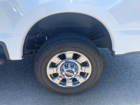 Certified 2025 Ford F350 Lariat w/ Lariat Ultimate Package AWD/4WD image 39
