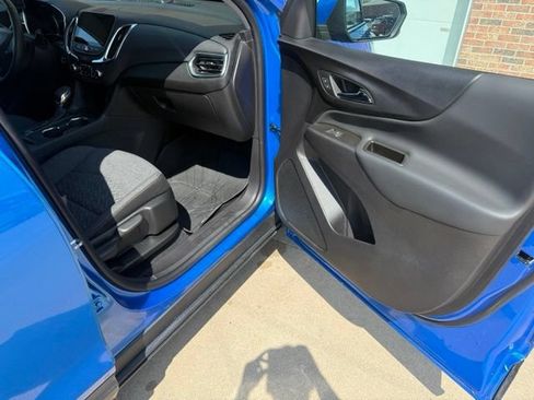 Used 2024 Chevrolet Equinox LT AWD/4WD image 22
