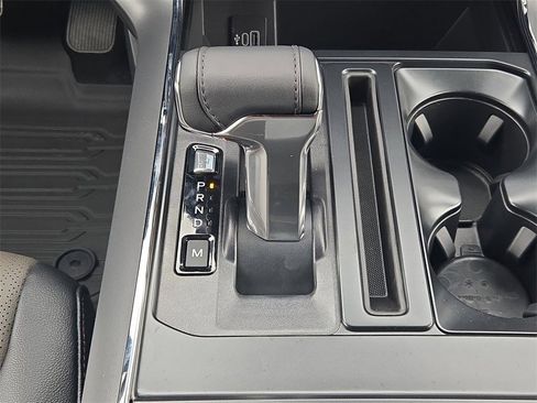 New 2025 Ford F150 Lariat w/ Equipment Group 501A Mid image 17