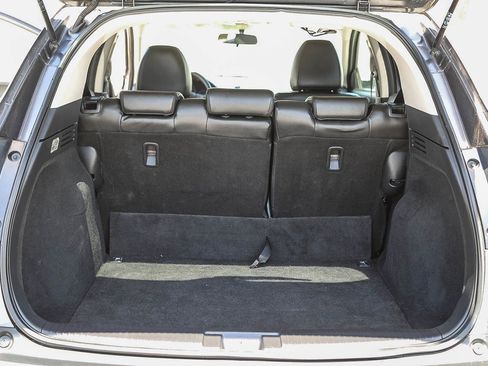 Used 2018 Honda HR-V EX image 25