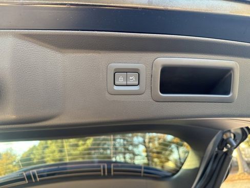 New 2026 MAZDA CX-50 Meridian Edition w/ Weather Package image 18