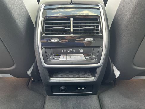 Certified 2024 BMW X5 M60i image 31