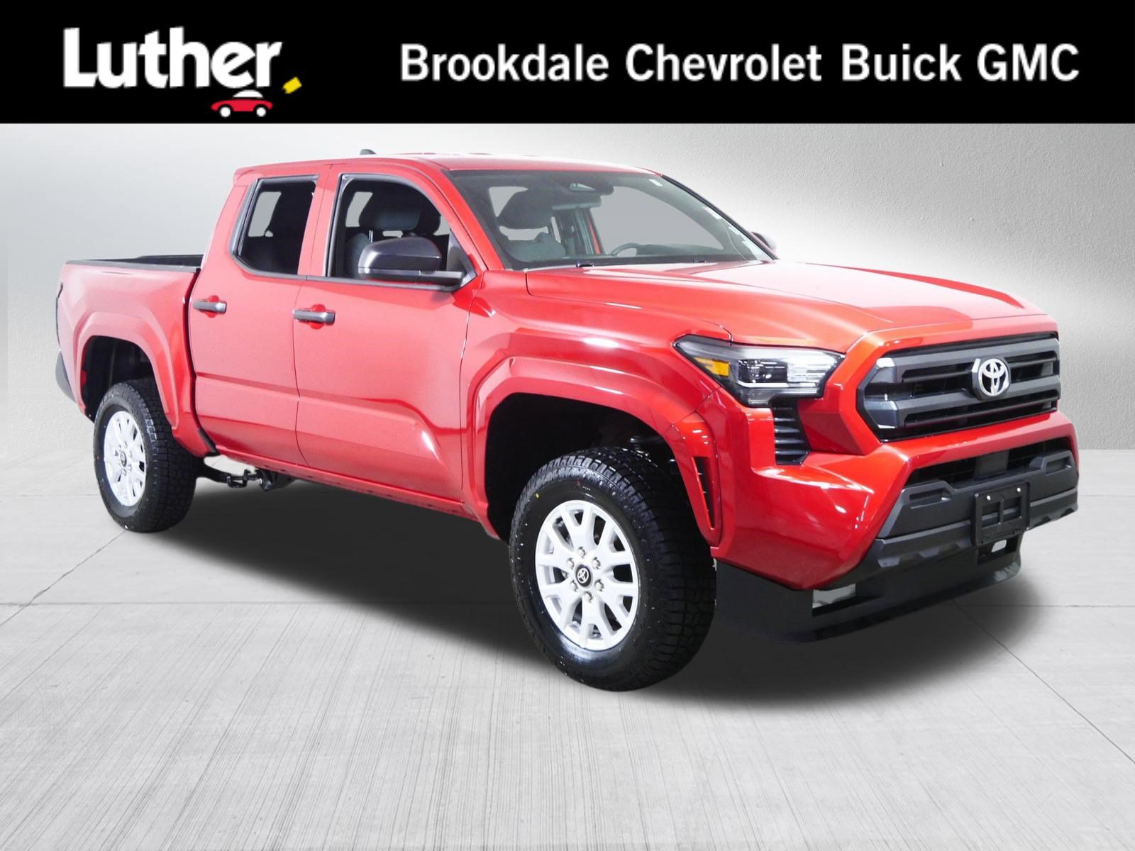Used 2025 Toyota Tacoma SR AWD/4WD image 1