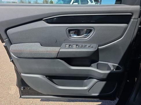 New 2026 Honda Pilot Sport image 8