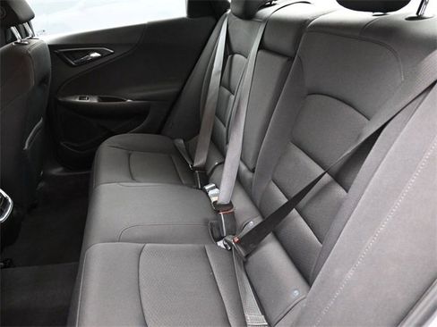 Used 2023 Chevrolet Malibu LT image 17