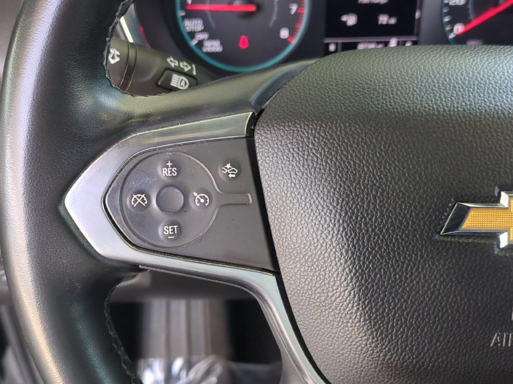 Used 2023 Chevrolet Traverse LT FWD image 12