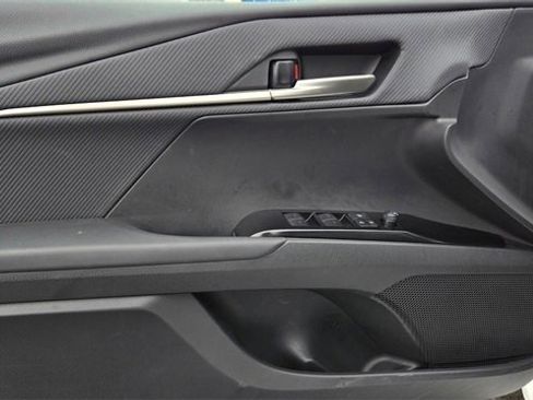 Certified 2025 Toyota Camry SE image 17