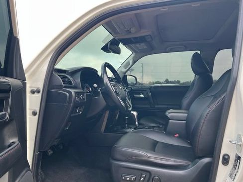 Used 2023 Toyota 4Runner TRD Off-Road Premium w/ Moonroof Package AWD/4WD image 28