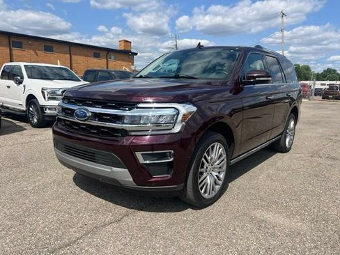 Certified 2024 Ford Expedition Limited AWD/4WD image 29