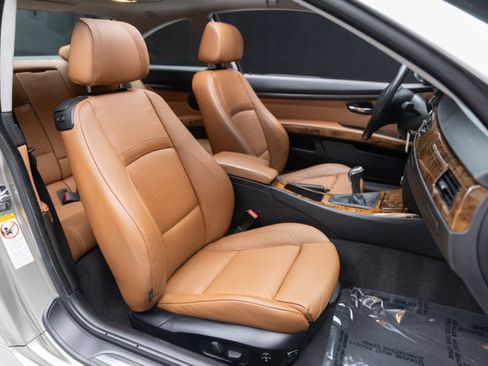 Used 2008 BMW 335i Coupe image 10