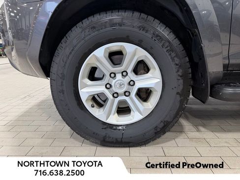 Used 2021 Toyota 4Runner SR5 RWD image 9