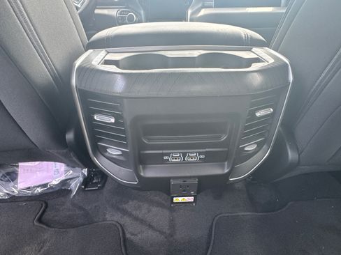 Used 2025 RAM 1500 Big Horn AWD/4WD image 19
