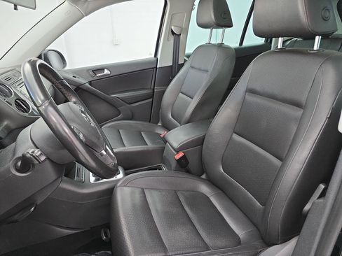 Used 2013 Volkswagen Tiguan SE AWD/4WD image 14