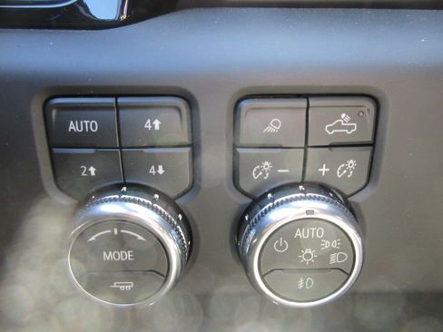 New 2026 GMC Sierra 1500 AT4 w/ AT4 Premium Package AWD/4WD image 20