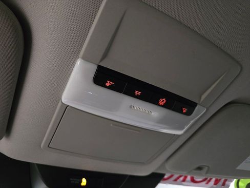 Used 2023 Nissan Pathfinder S FWD image 27