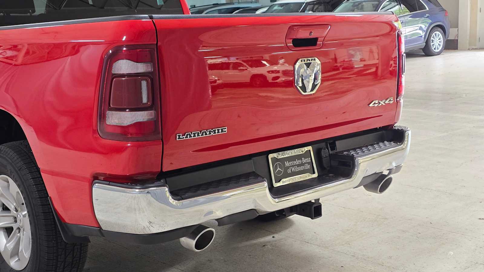 Used 2023 RAM 1500 Laramie AWD/4WD image 13