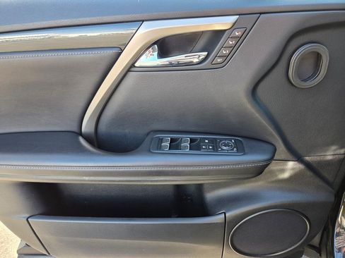 Used 2018 Lexus RX 350L FWD image 21
