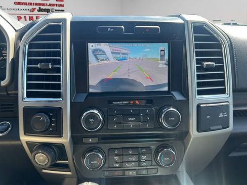Used 2016 Ford F150 Lariat AWD/4WD image 19