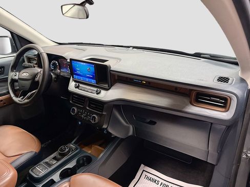 Used 2022 Ford Maverick Lariat w/ Lariat Luxury Package image 28