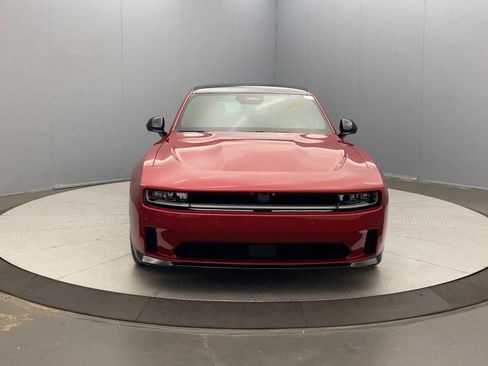Used 2024 Dodge Charger Daytona R/T w/ Plus Group AWD/4WD image 8