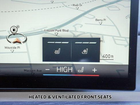 Used 2023 BMW 760i xDrive w/ Parking Assistance Package image 9