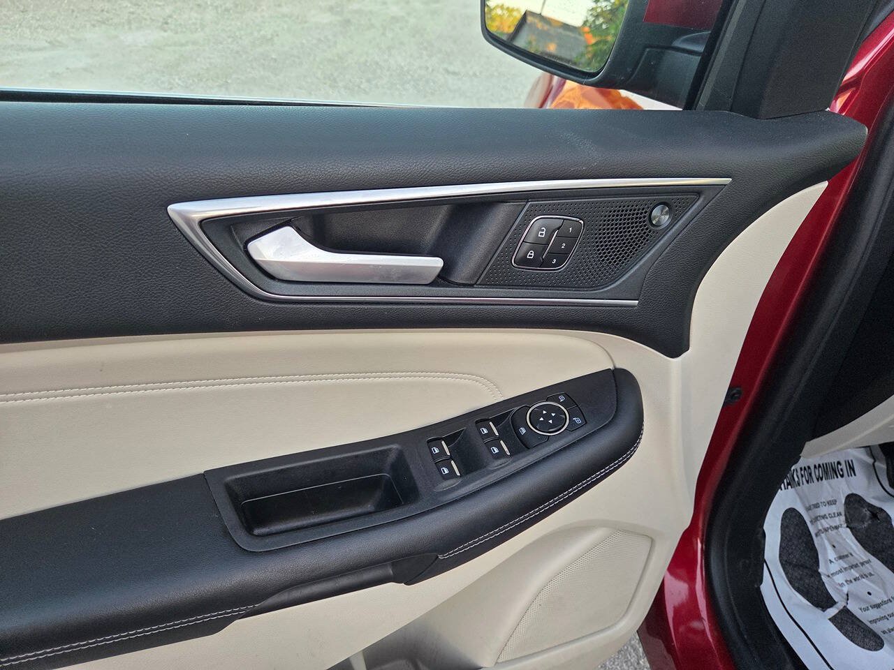 Used 2024 Ford Edge Titanium AWD/4WD image 14