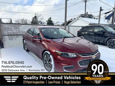 Used 2018 Chevrolet Malibu LT image 1
