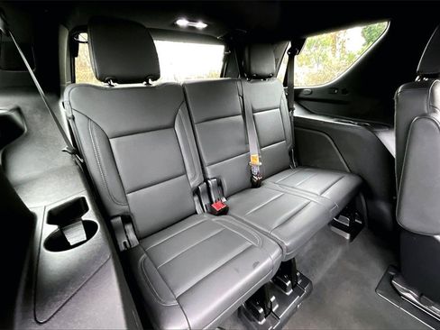 Certified 2022 Chevrolet Tahoe LT w/ Luxury Package image 30