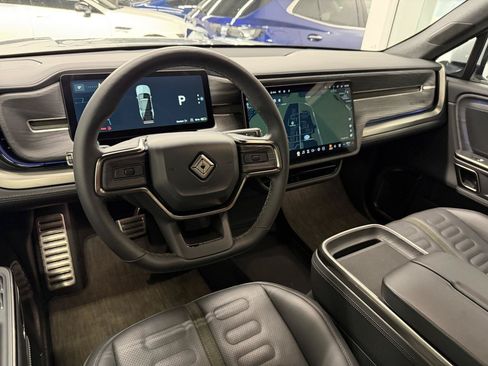 Used 2023 Rivian R1S Adventure AWD/4WD image 16