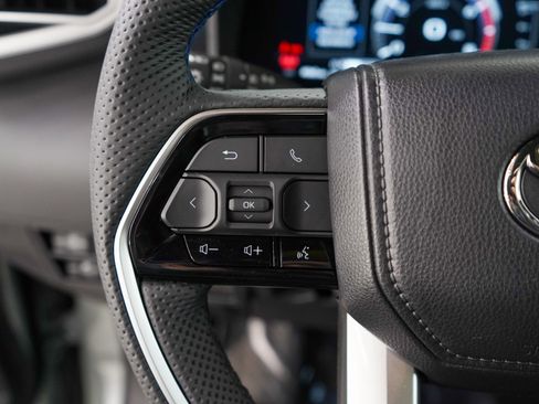 Used 2025 Toyota Tundra Platinum image 23