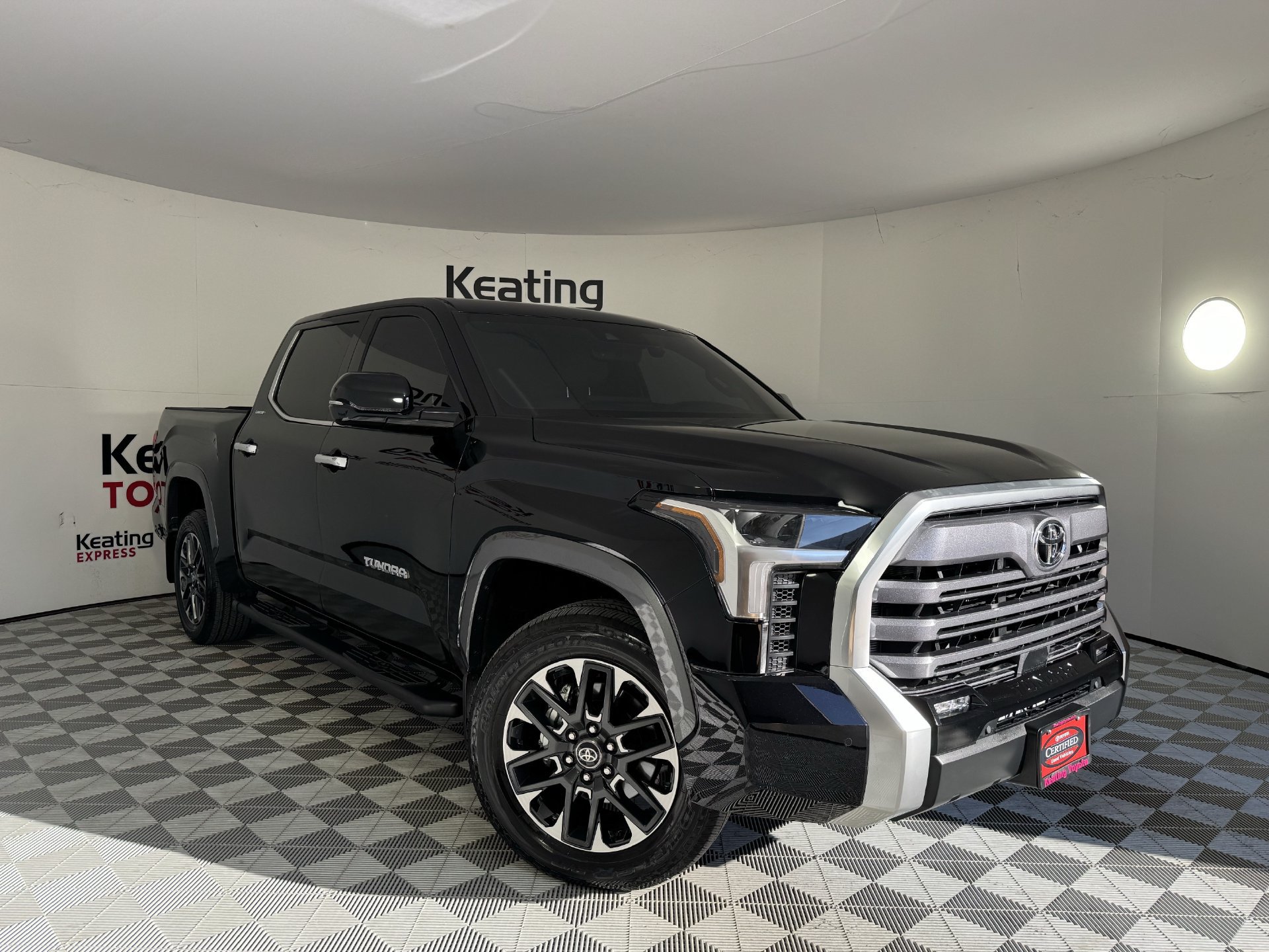 Certified 2026 Toyota Tundra Limited w/ Power Package AWD/4WD image 2
