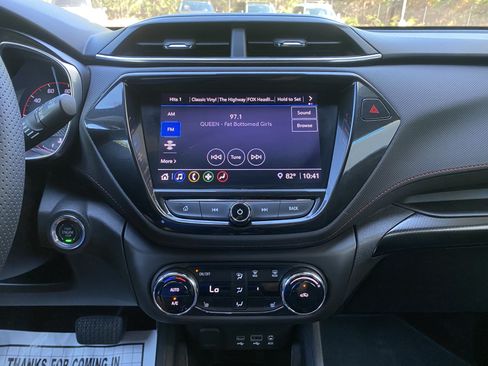 Used 2022 Chevrolet TrailBlazer RS w/ Convenience Package FWD image 24