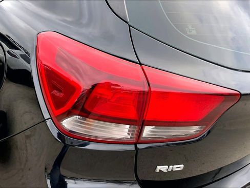 Used 2018 Kia Rio LX image 26