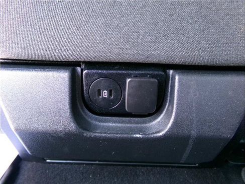 Used 2025 Ford F150 XLT w/ Equipment Group 301A Standard AWD/4WD image 9